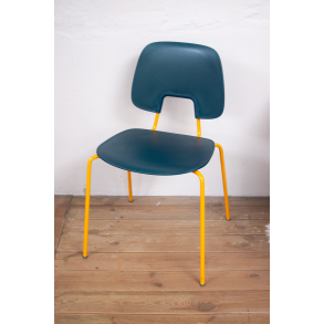 R.U.M. Stol - Genanvendt Plast