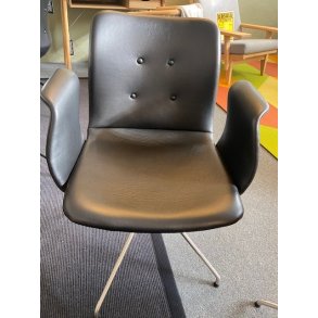 Primum Armstol - Sort Lder